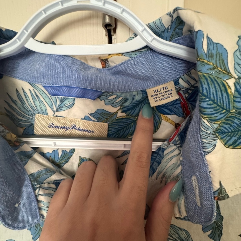 Tommy Bahama Blue and Red Parrot Print Shirt - Picture 4 of 4